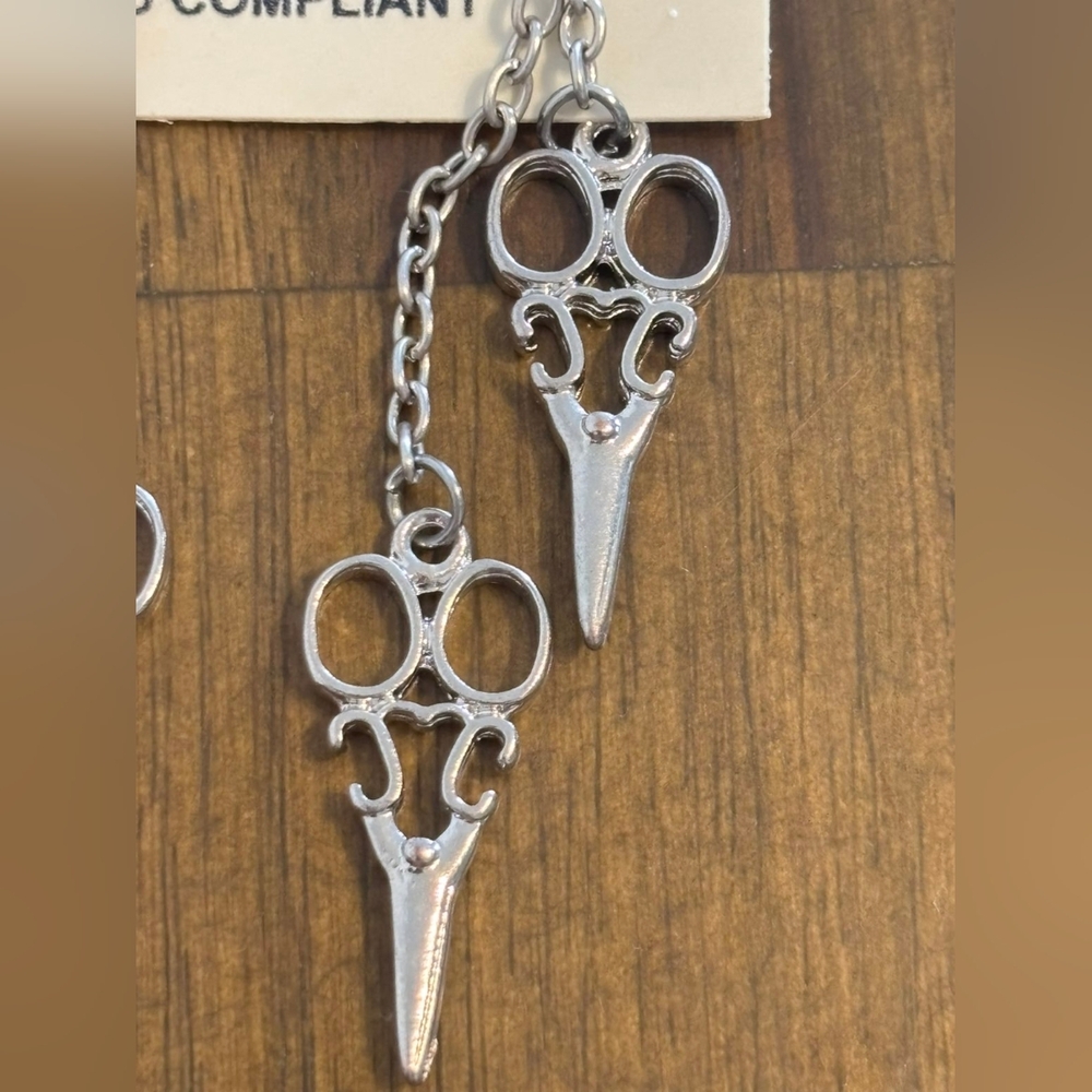 NT Silver Scissor Earrings NEW! - Picture 8 of 11
